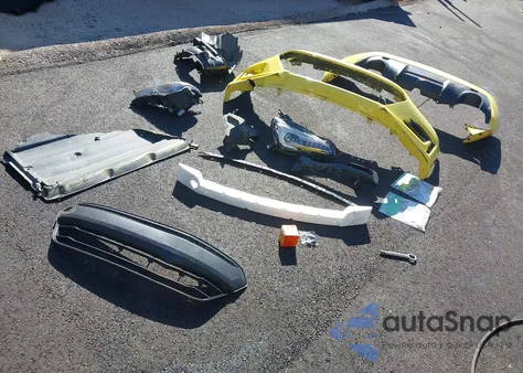 2017 Subaru Brz Series. Yellow из США, поврежденный, VIN JF1ZCAC1XH9601468